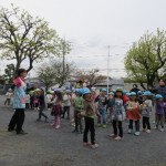 It's a small world. ちいさな世界は素敵な笑いの世界